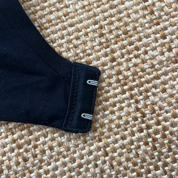 aerie Real Sunnie Demi Bra Size 40B NWT - Picture 7 of 10